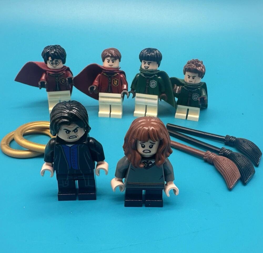 Lego Harry Potter Mini Figures From Quidditch Match 75956